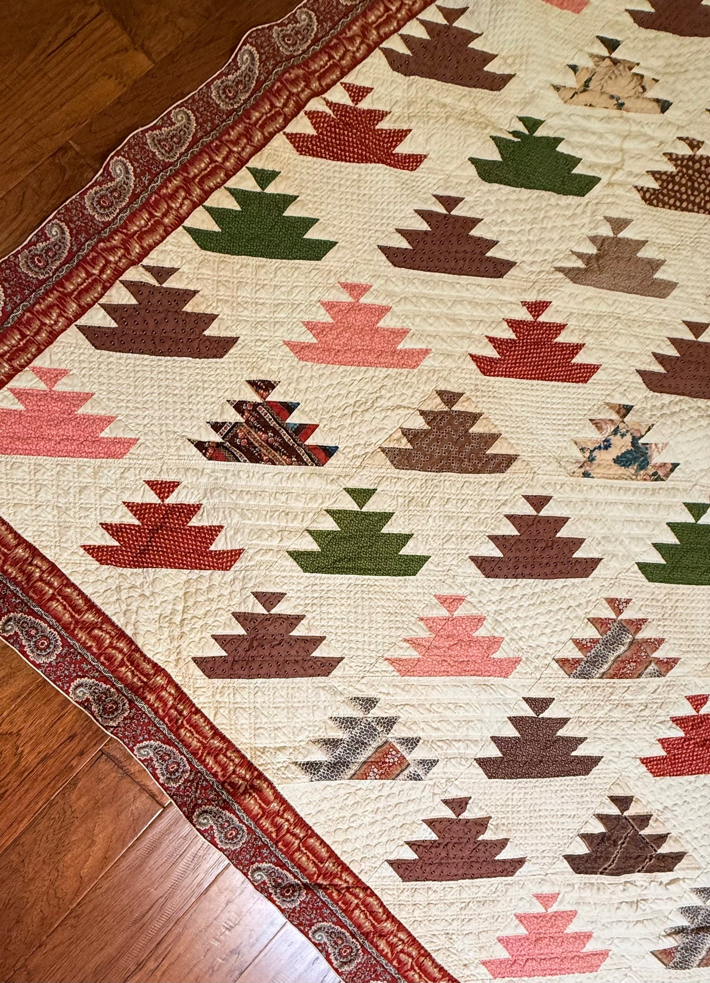 Lost Ships Early Quilt with Stunning Border