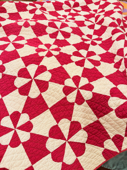 Red and White Hearts and Gizzards Quilt