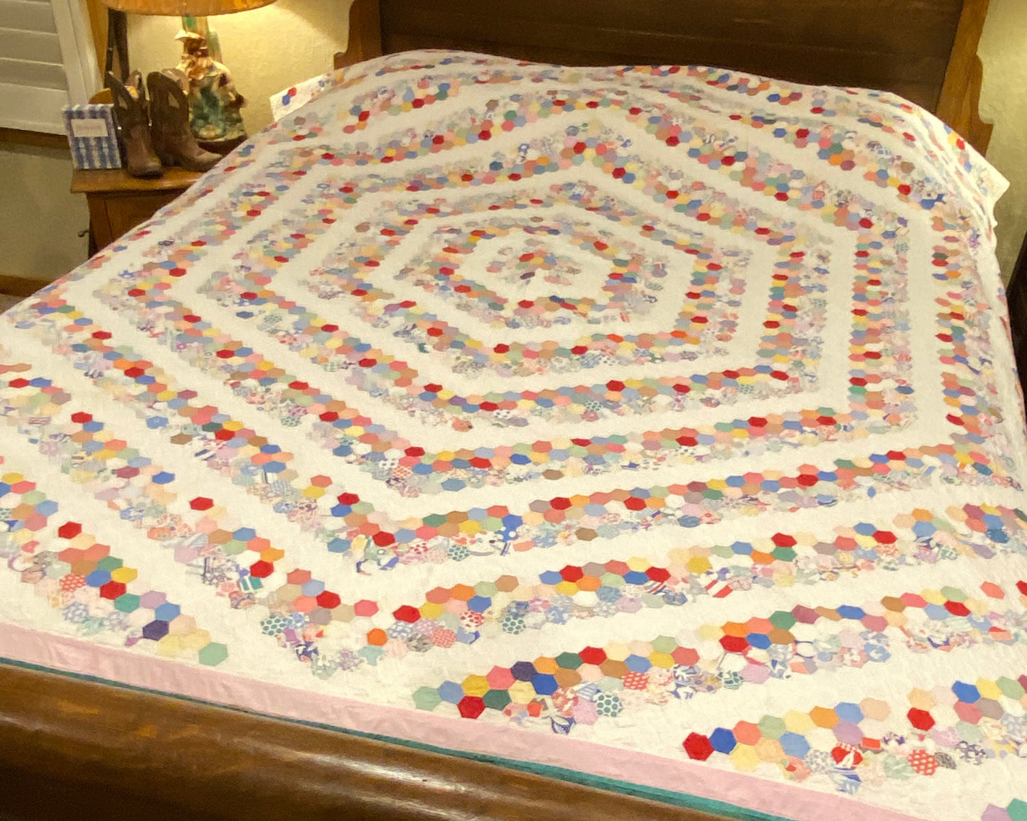 Mini Hexagons Around the World Quilt