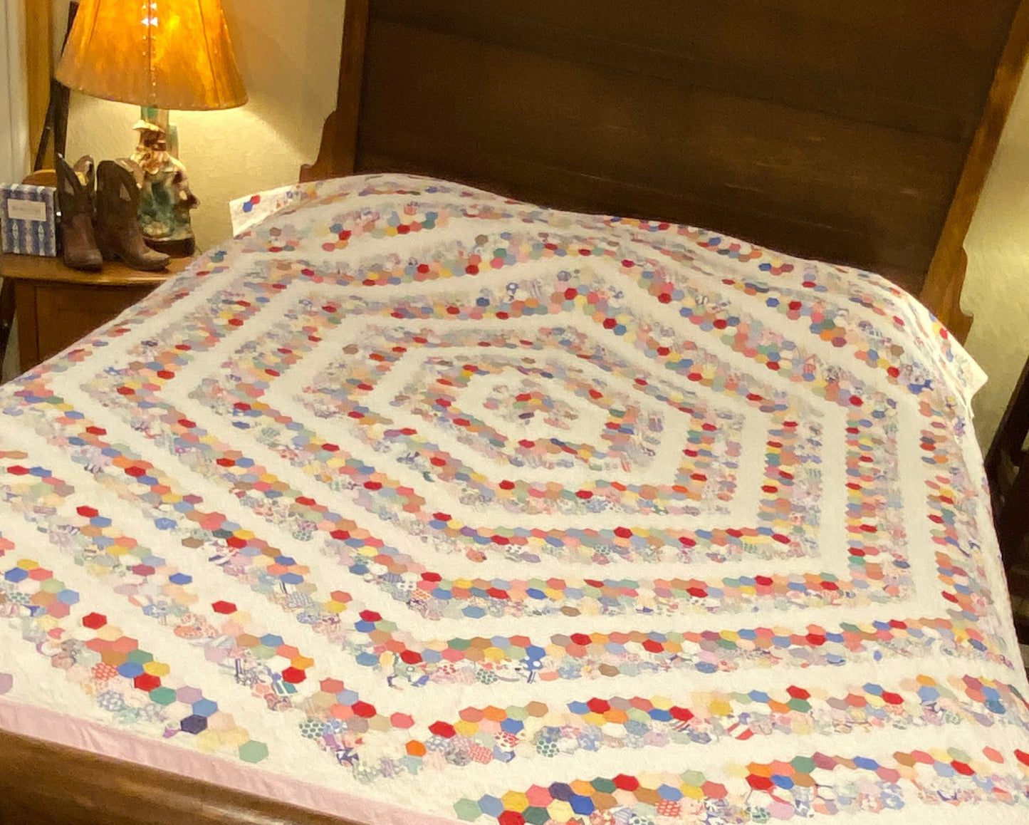 Mini Hexagons Around the World Quilt