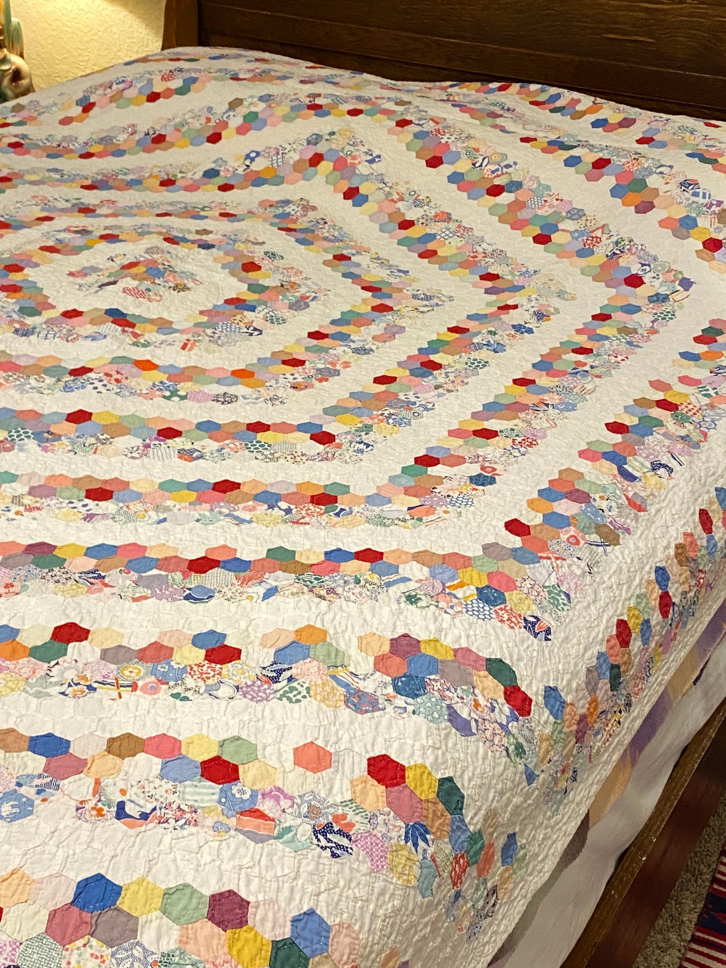 Mini Hexagons Around the World Quilt