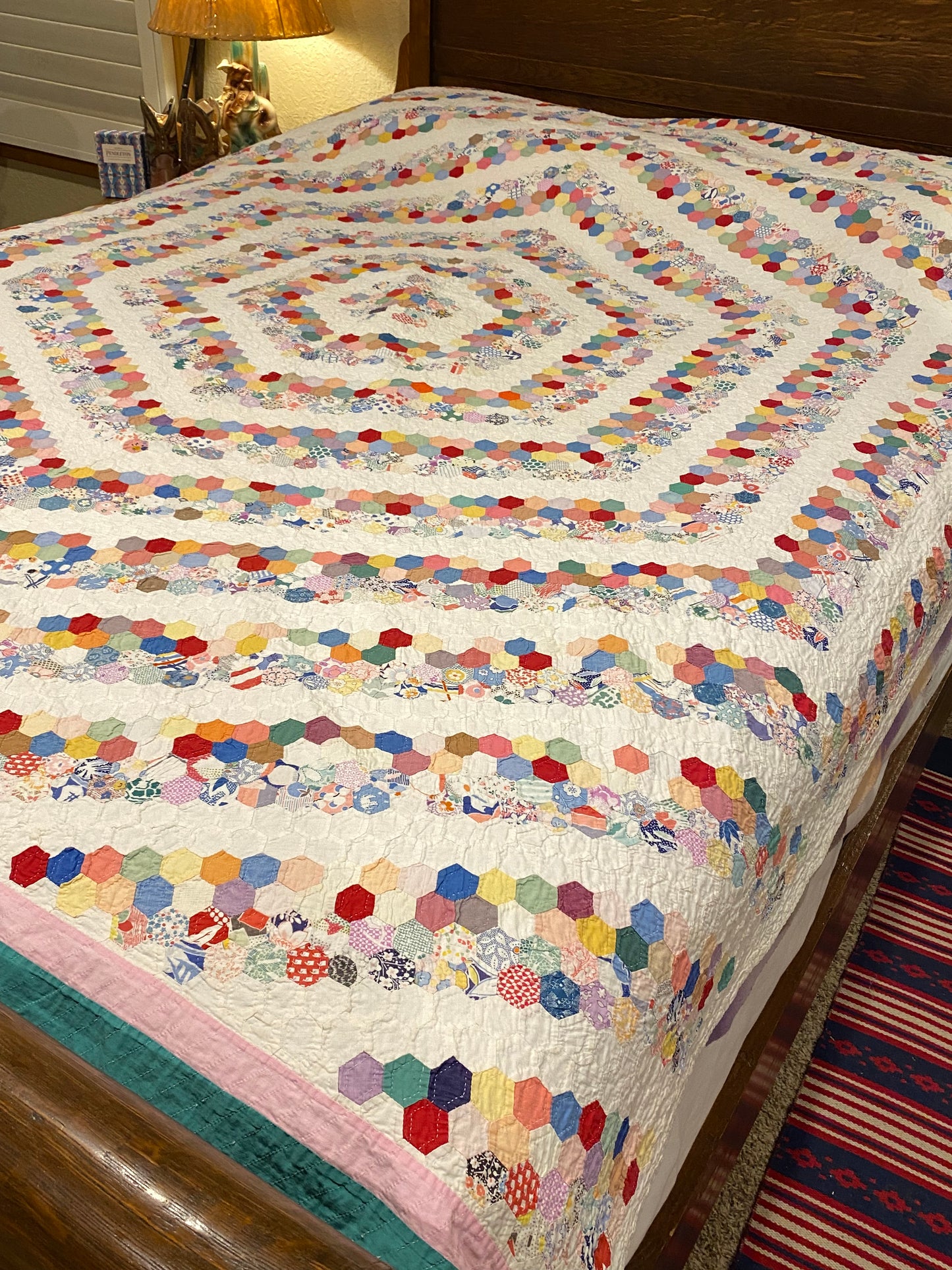 Mini Hexagons Around the World Quilt