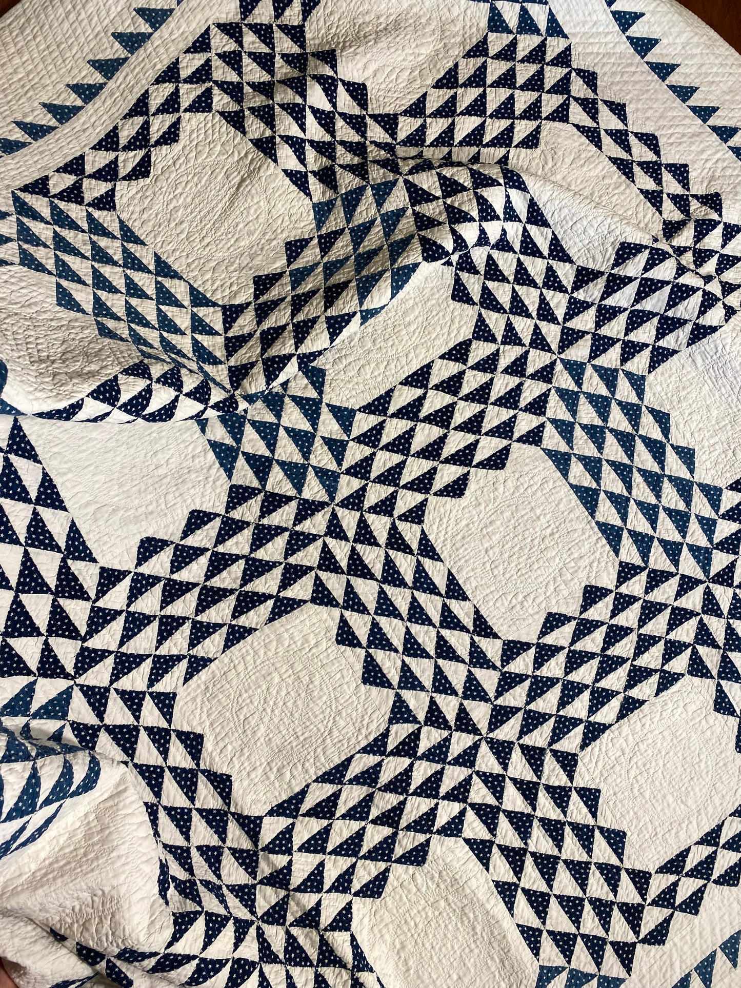 Blue and White Ocean Waves with Sawtooth Border Quilt