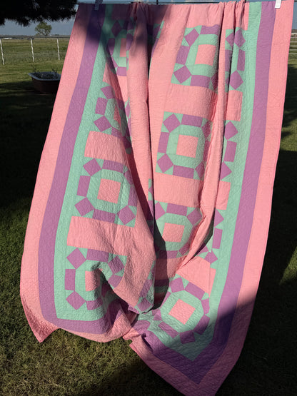 Rolling Stone Midwest Mennonite Quilt