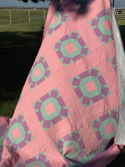 Rolling Stone Midwest Mennonite Quilt
