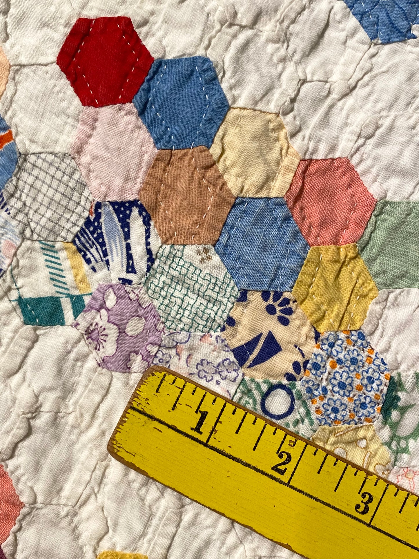 Mini Hexagons Around the World Quilt