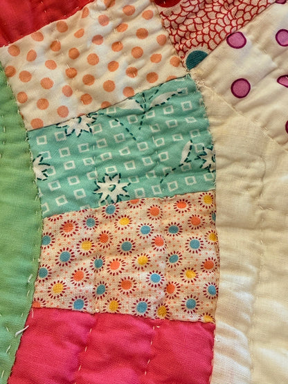 A Double Wedding Ring Quilt With a Twist