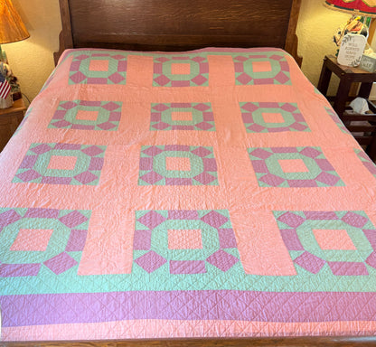 Rolling Stone Midwest Mennonite Quilt