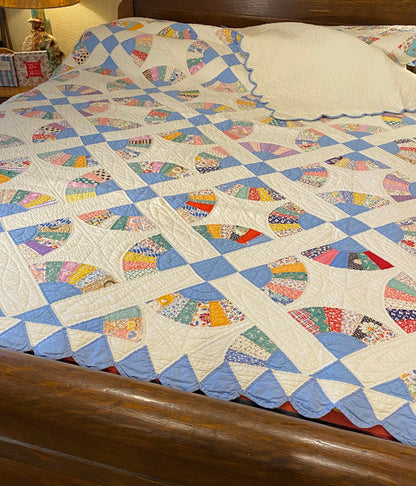 Fan Quilt with Cone Border SOLD