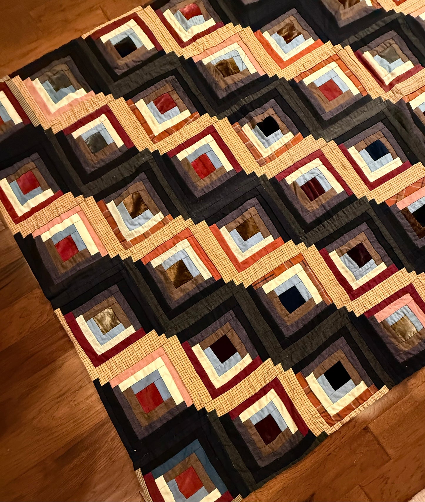 Log Cabin Streak of Lightening Quilt