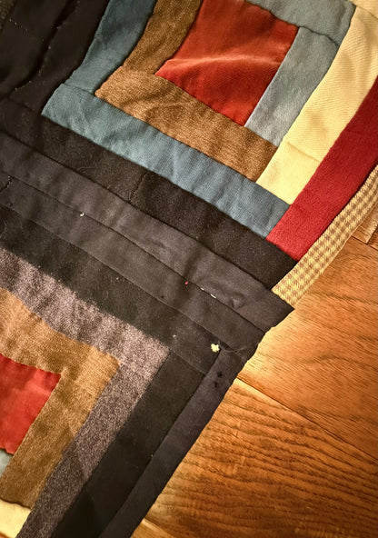 Log Cabin Streak of Lightening Quilt