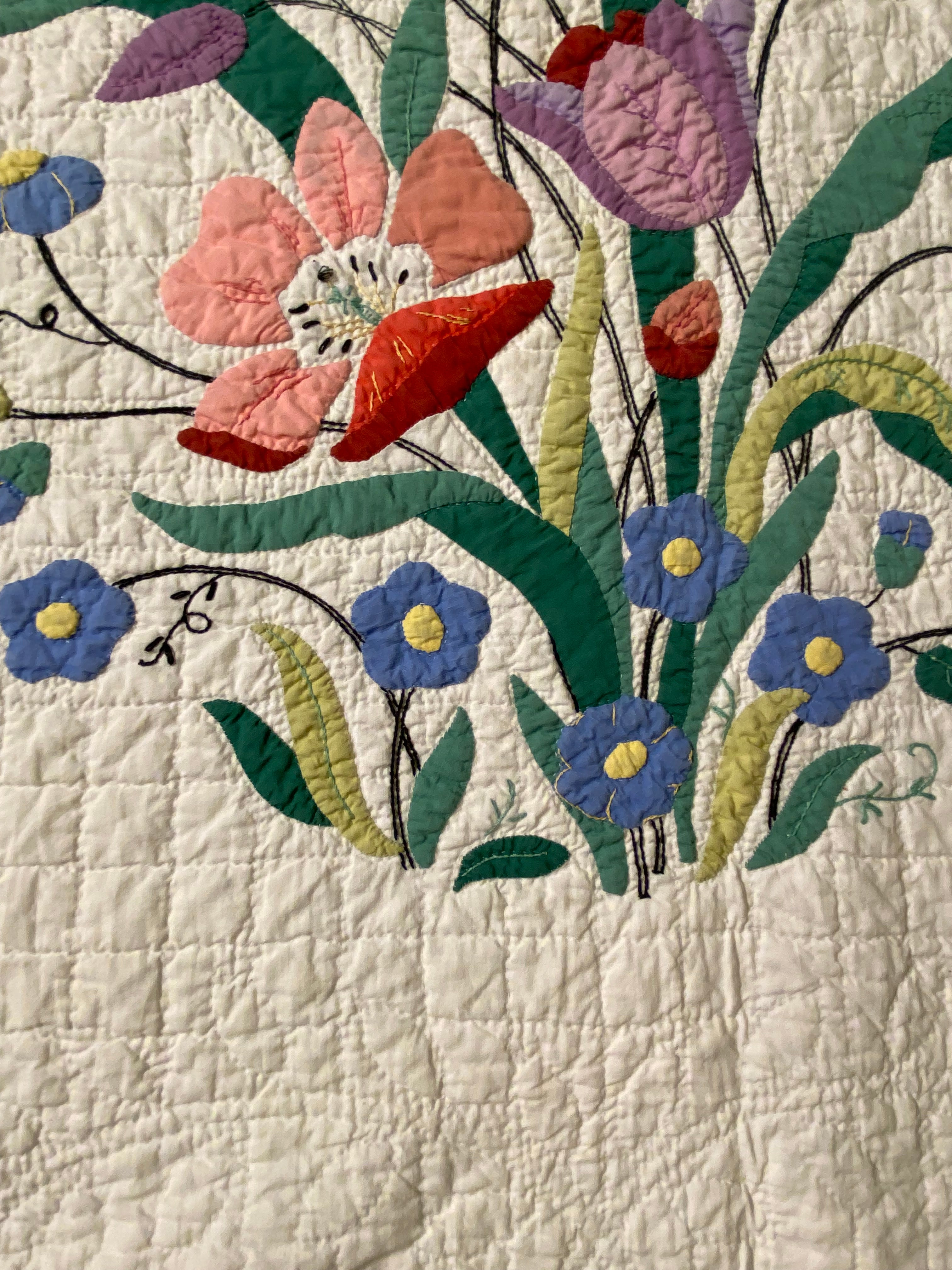 Antique 1950’s Hand Stitched Tulip Design online Block Quilt