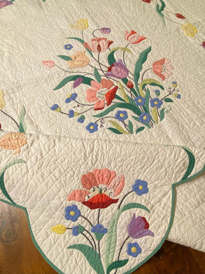 Tulip Time Applique Quilt