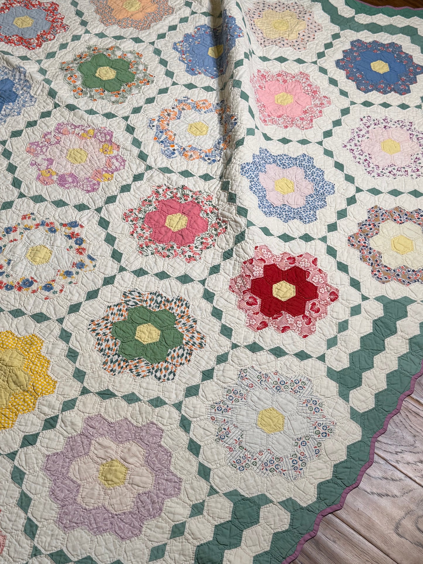 Flower Garden Quilt with Diamond Trail