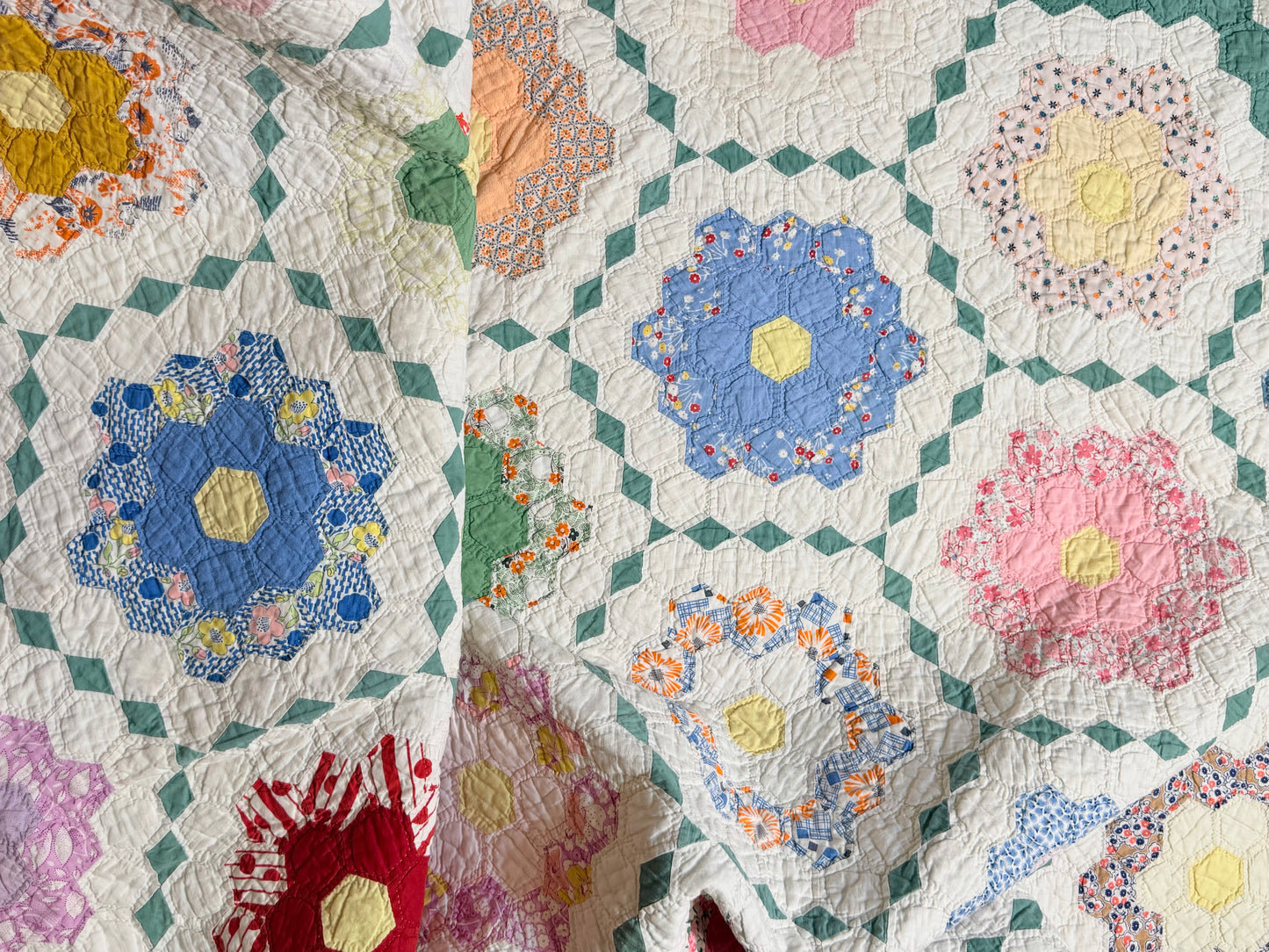 Flower Garden Quilt with Diamond Trail