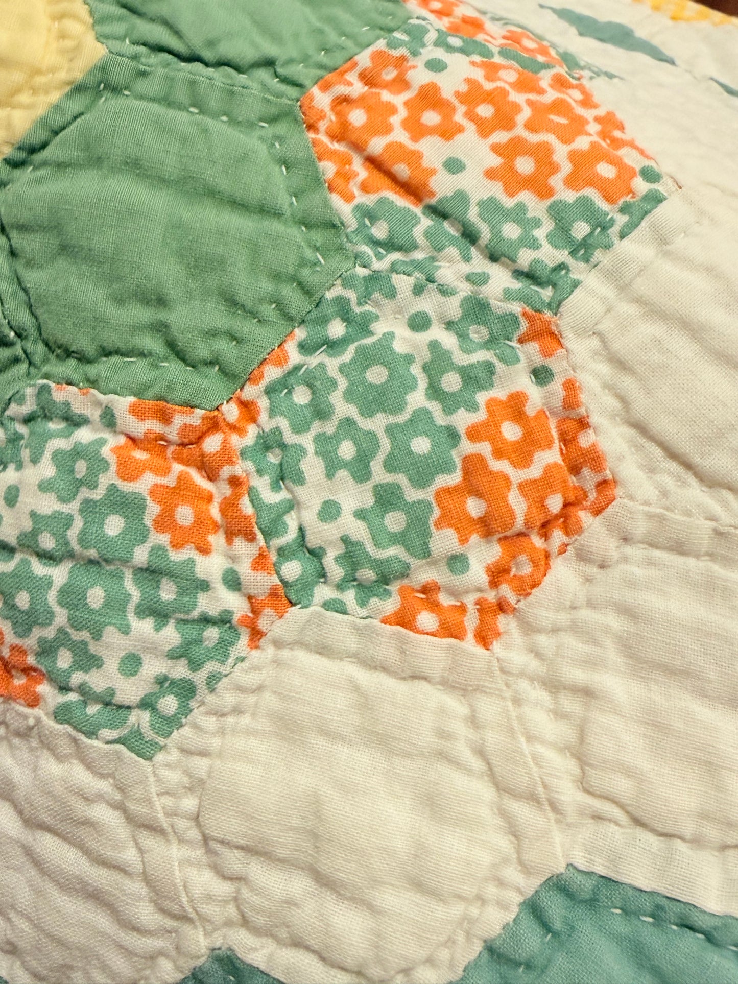 Flower Garden Quilt with Diamond Trail