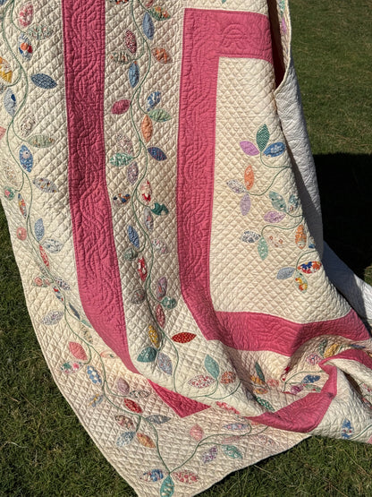 Autumn Leaves Appliqué Quilt