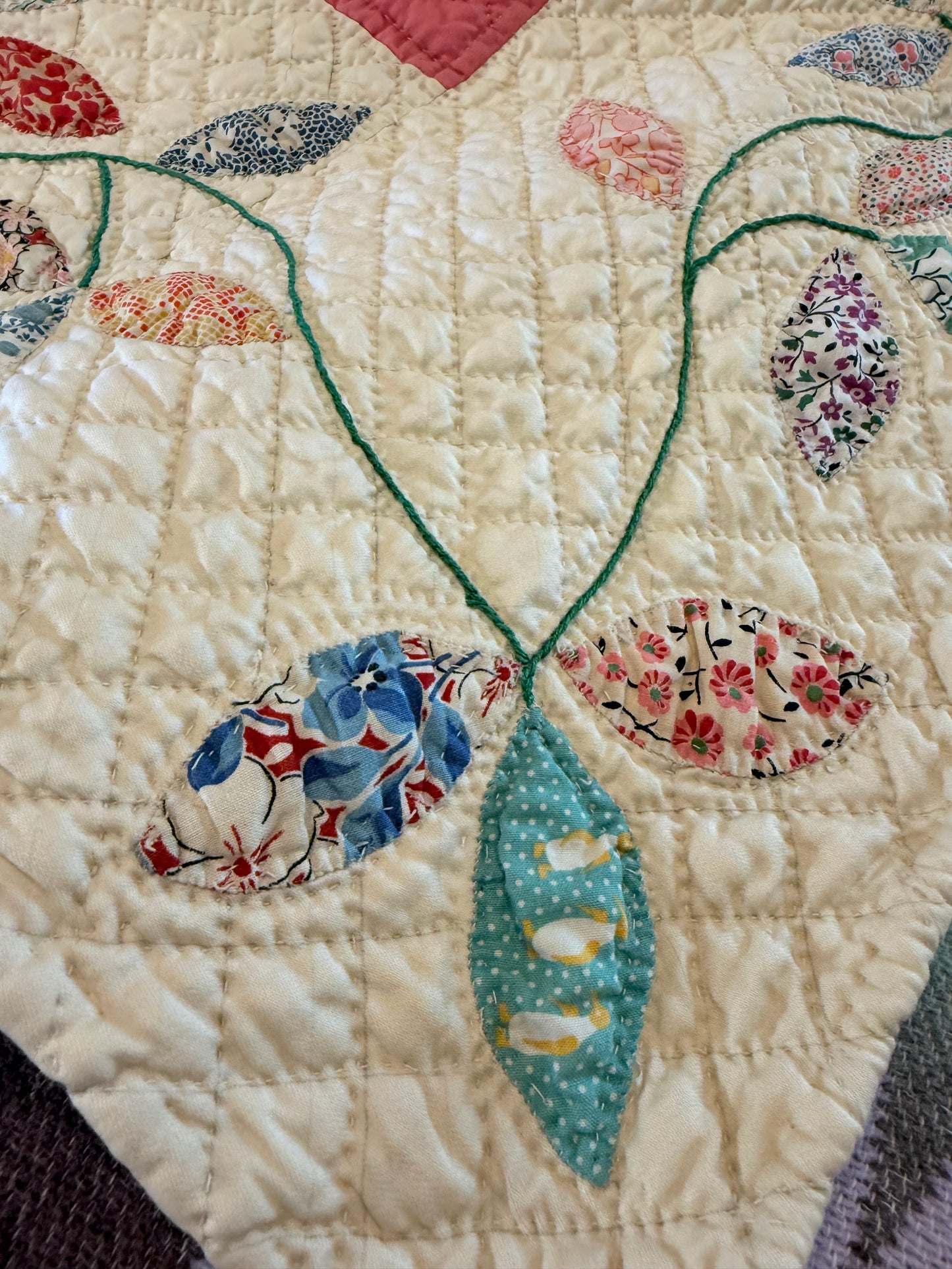 Autumn Leaves Appliqué Quilt