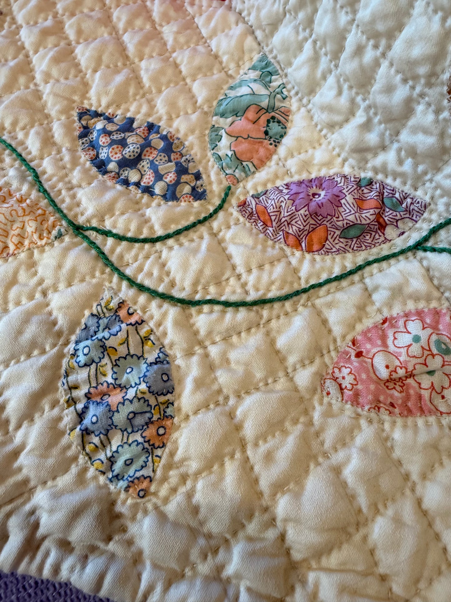 Autumn Leaves Appliqué Quilt