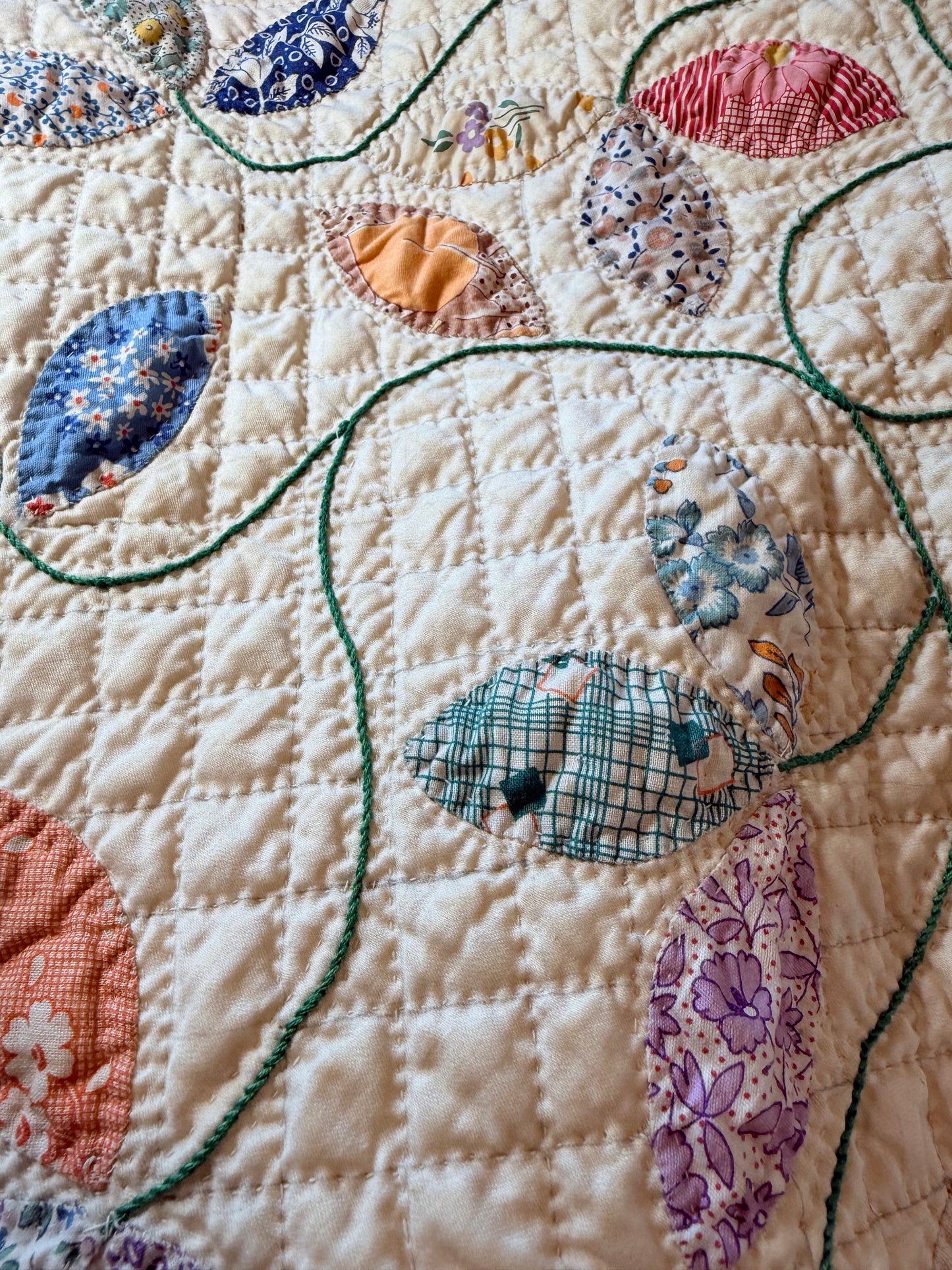 Autumn Leaves Appliqué Quilt
