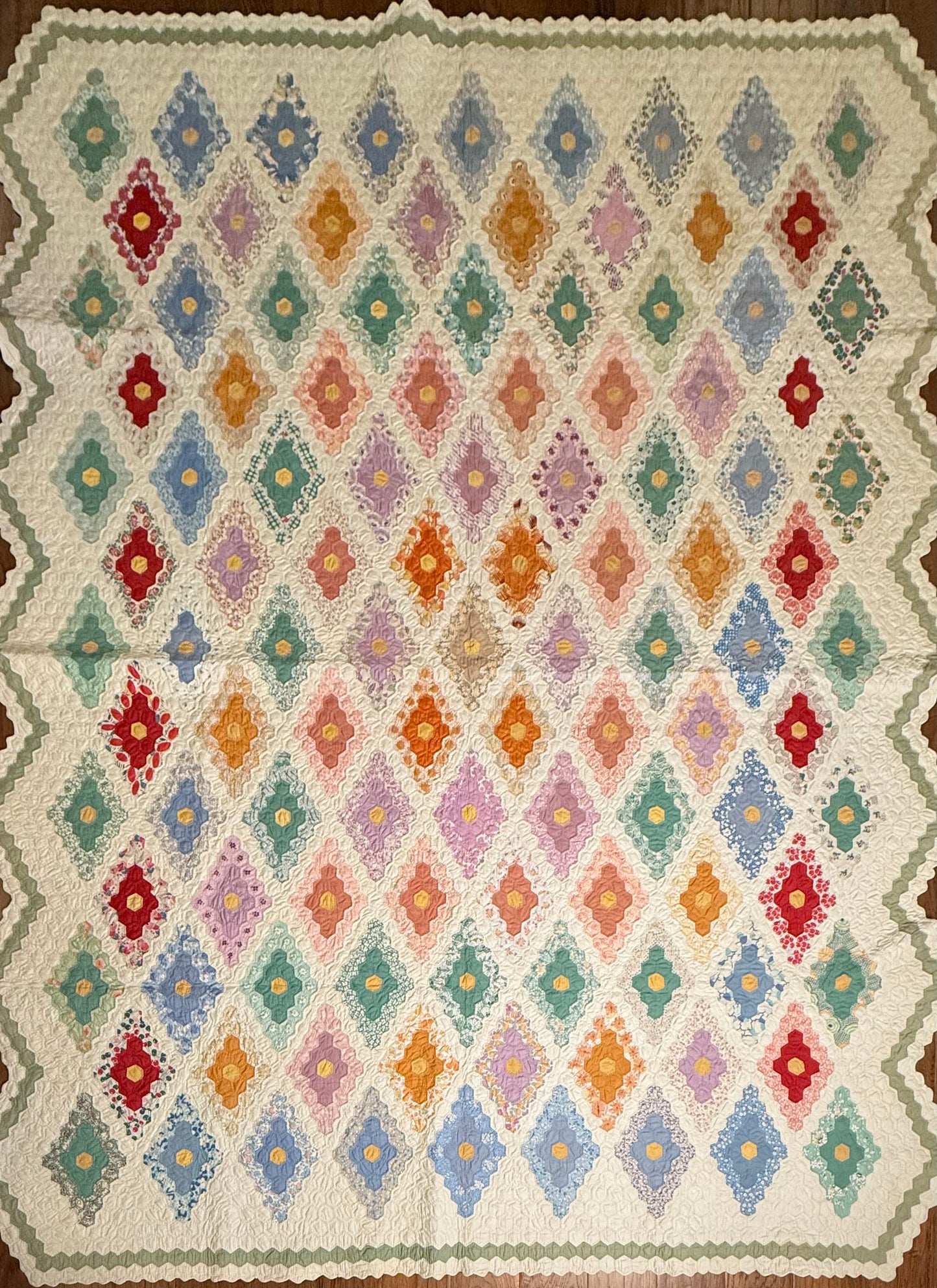 Stunning Small Scale Field of Diamonds Quilt