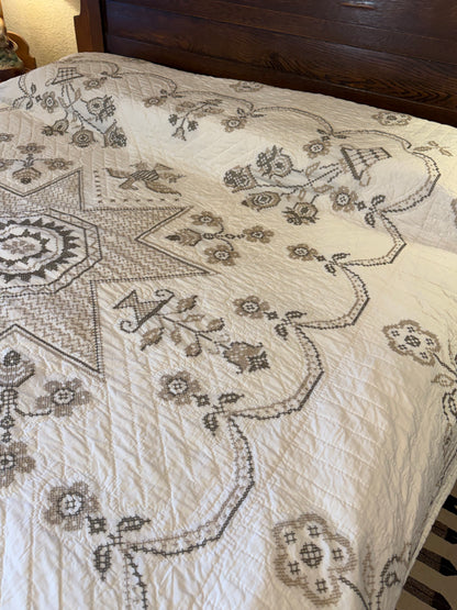 Mount Vernon Vintage Quilt