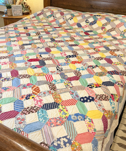 Scrappy Crossblock Vintage Quilt