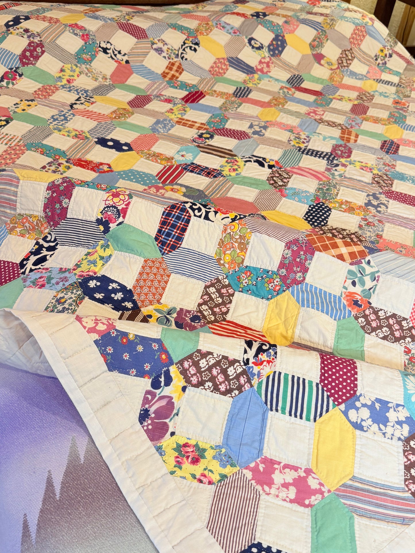 Scrappy Crossblock Vintage Quilt