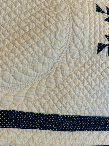 Exquisite Indigo Feathered Stars Quilt