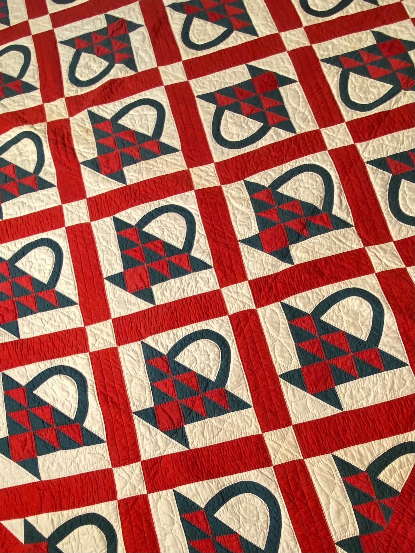 Red and Green Pieced Basket Quilt