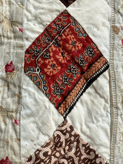 Early Shoofly Quilt with Blocks Border