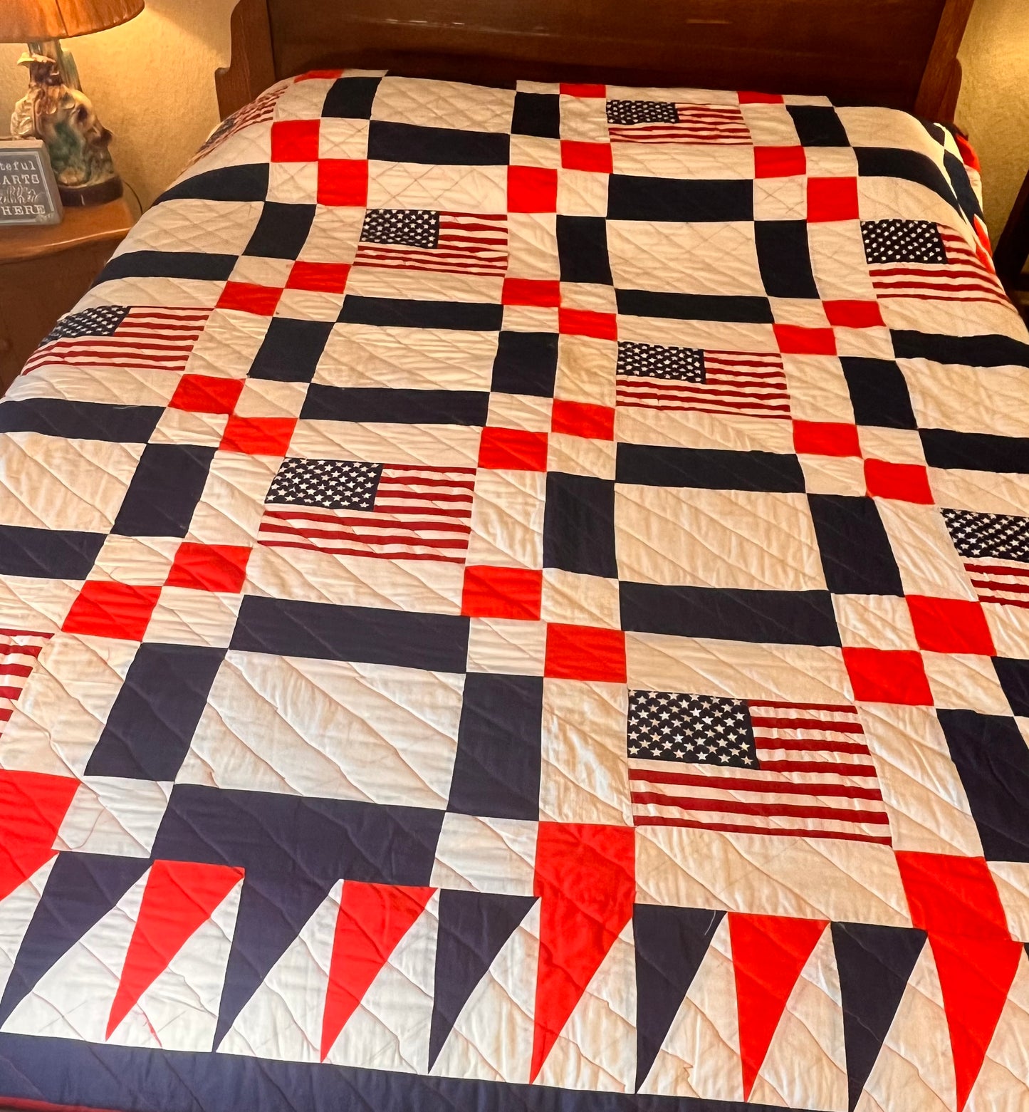 American Vintage Bicentennial Flag Quilt with Border