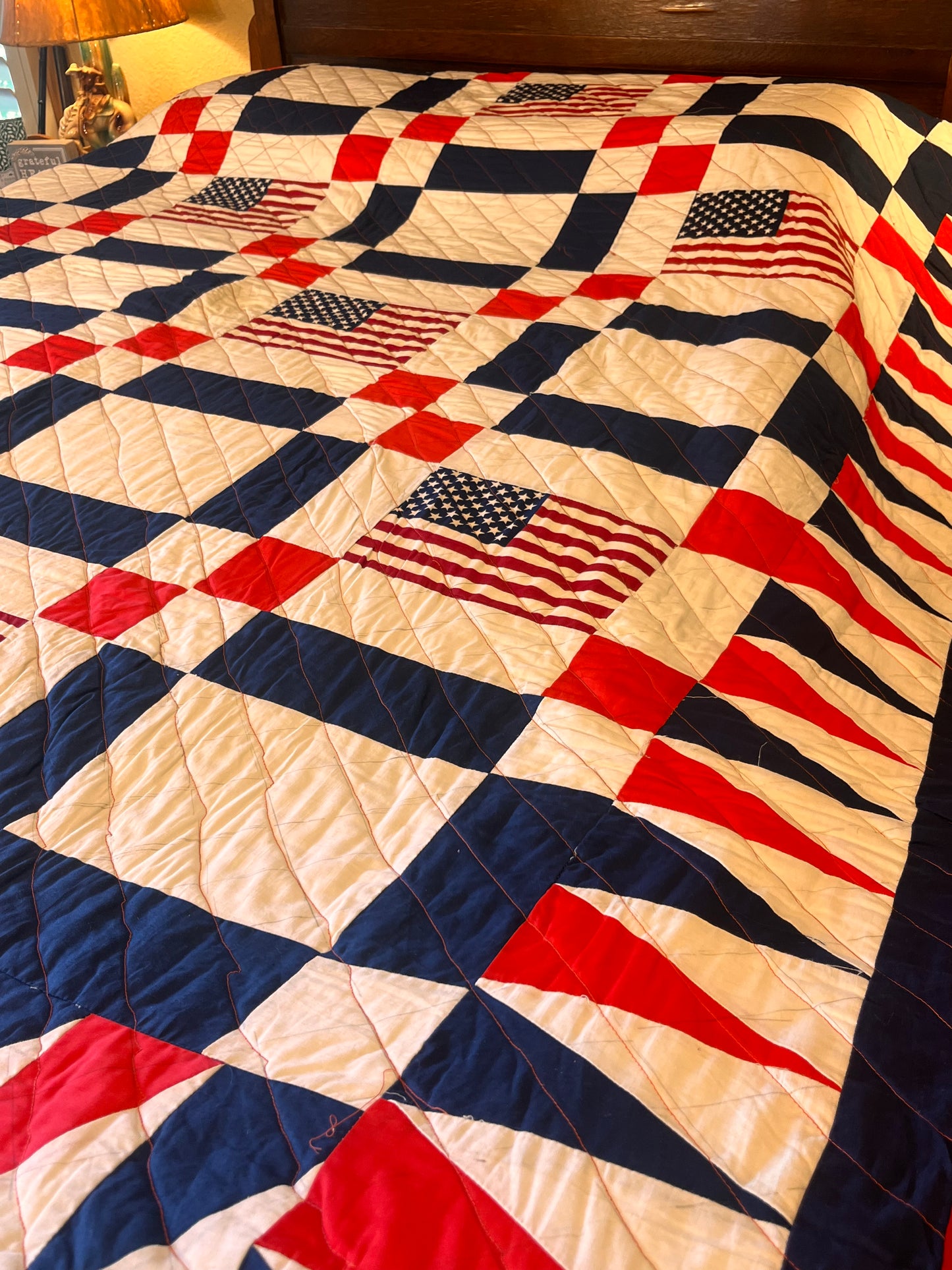 American Vintage Bicentennial Flag Quilt with Border