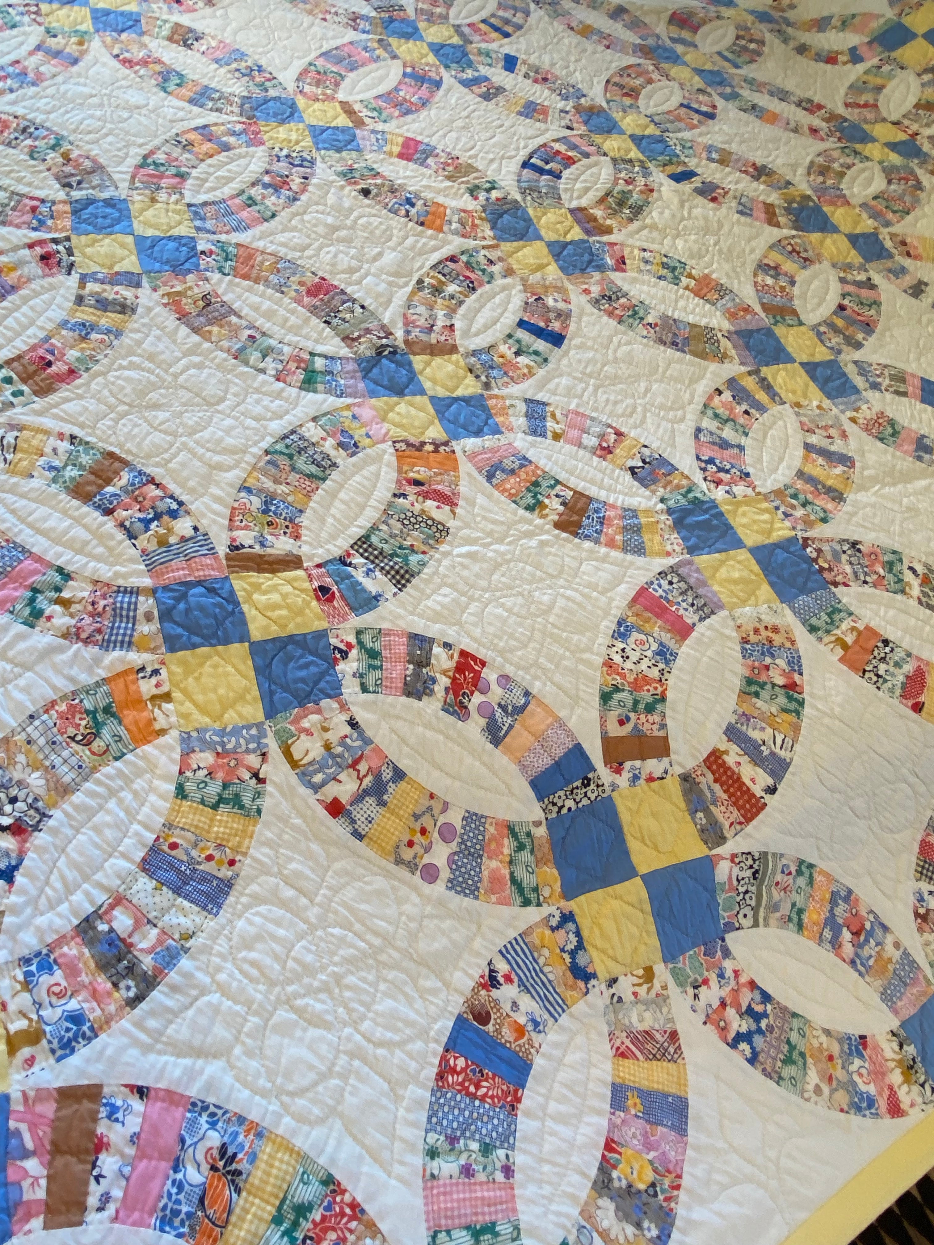 Vintage Handmade Wedding Ring discount Quilt