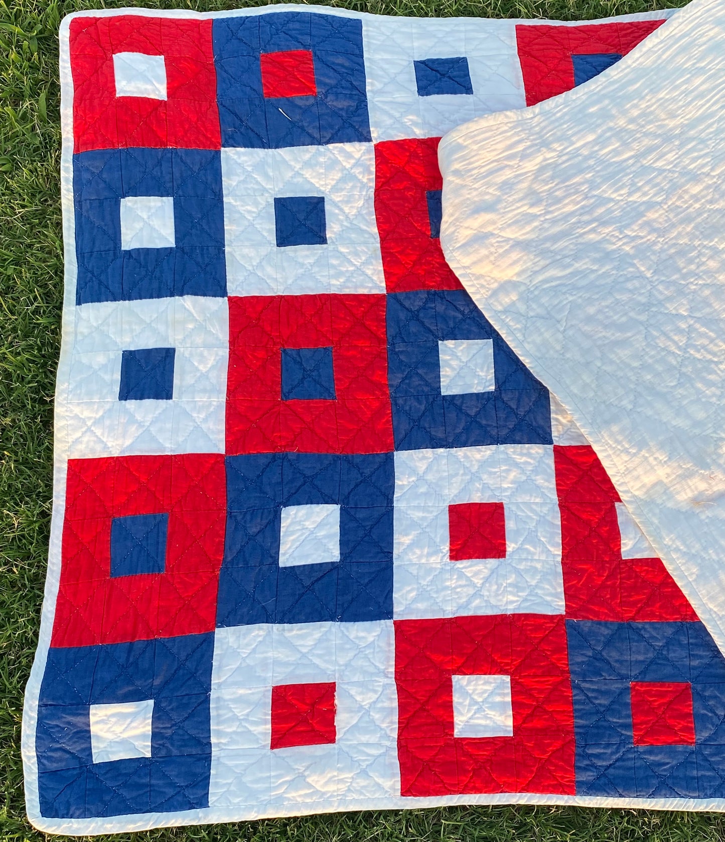 1776-1976 Bicentennial Crib Quilt - Years Make Us Special