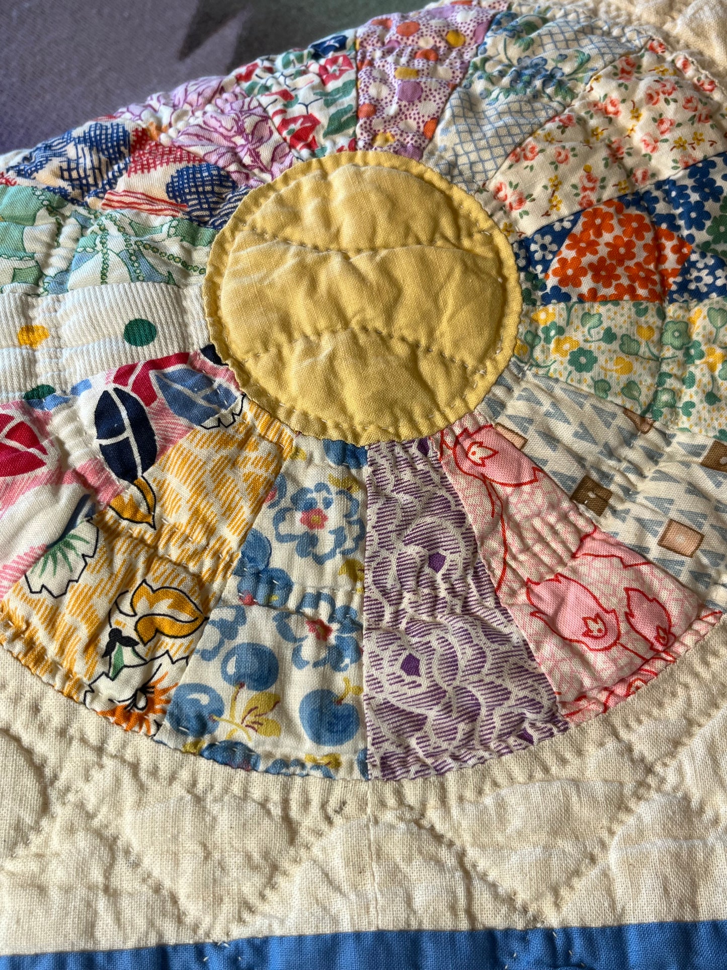 Wagon Wheel Colorful Quilt