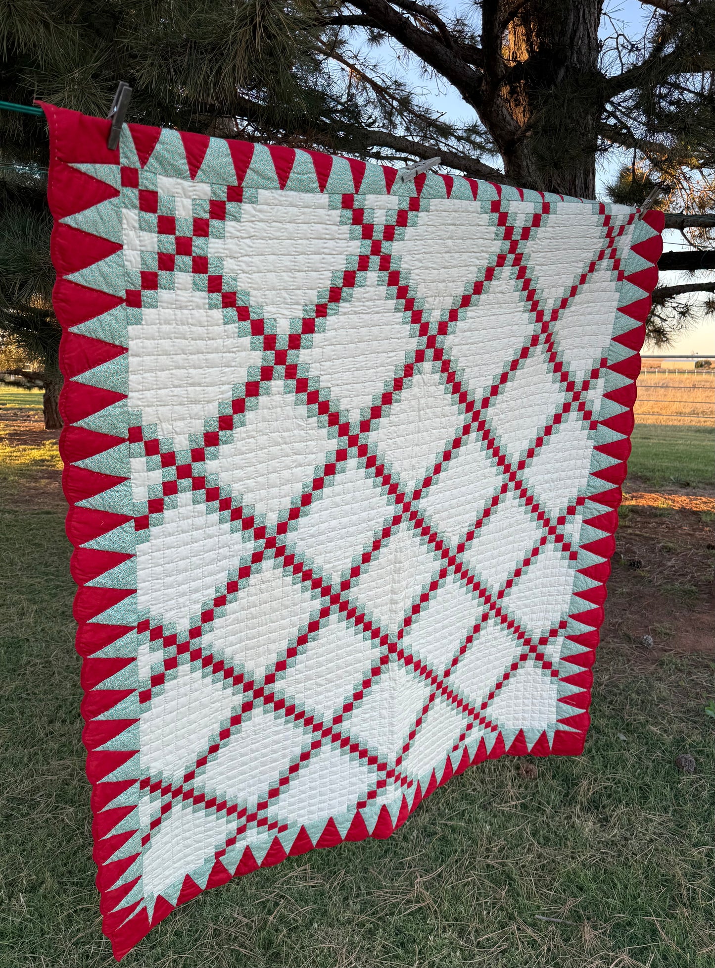 Double Irish Quilt with Cone Border