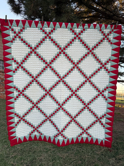 Double Irish Quilt with Cone Border