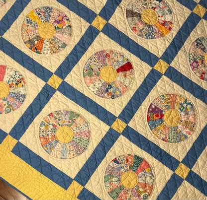 Wagon Wheel Colorful Quilt