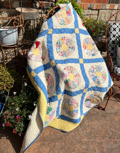 Wagon Wheel Colorful Quilt