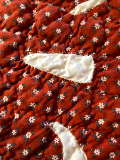 Coxcomb Crib Quilt - Applique