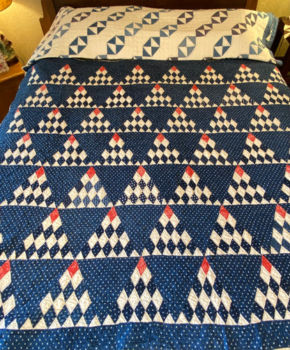 Sugarloaf  Indigo Quilt