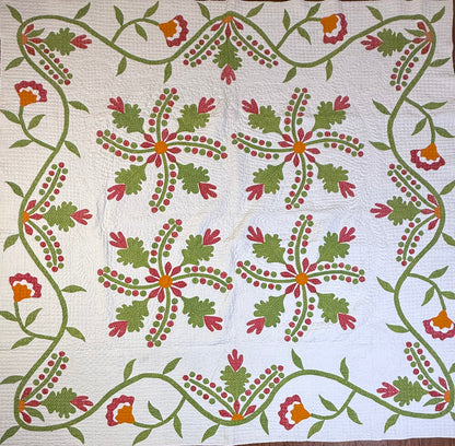 Oak-leaf and Berries Applique Quilt with Border