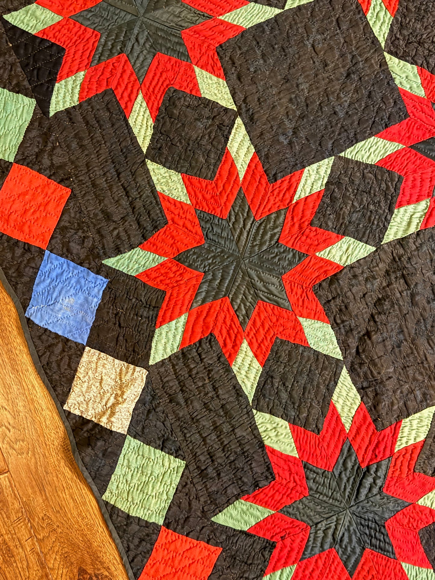 Outstanding Touching Star in a Star Quilt