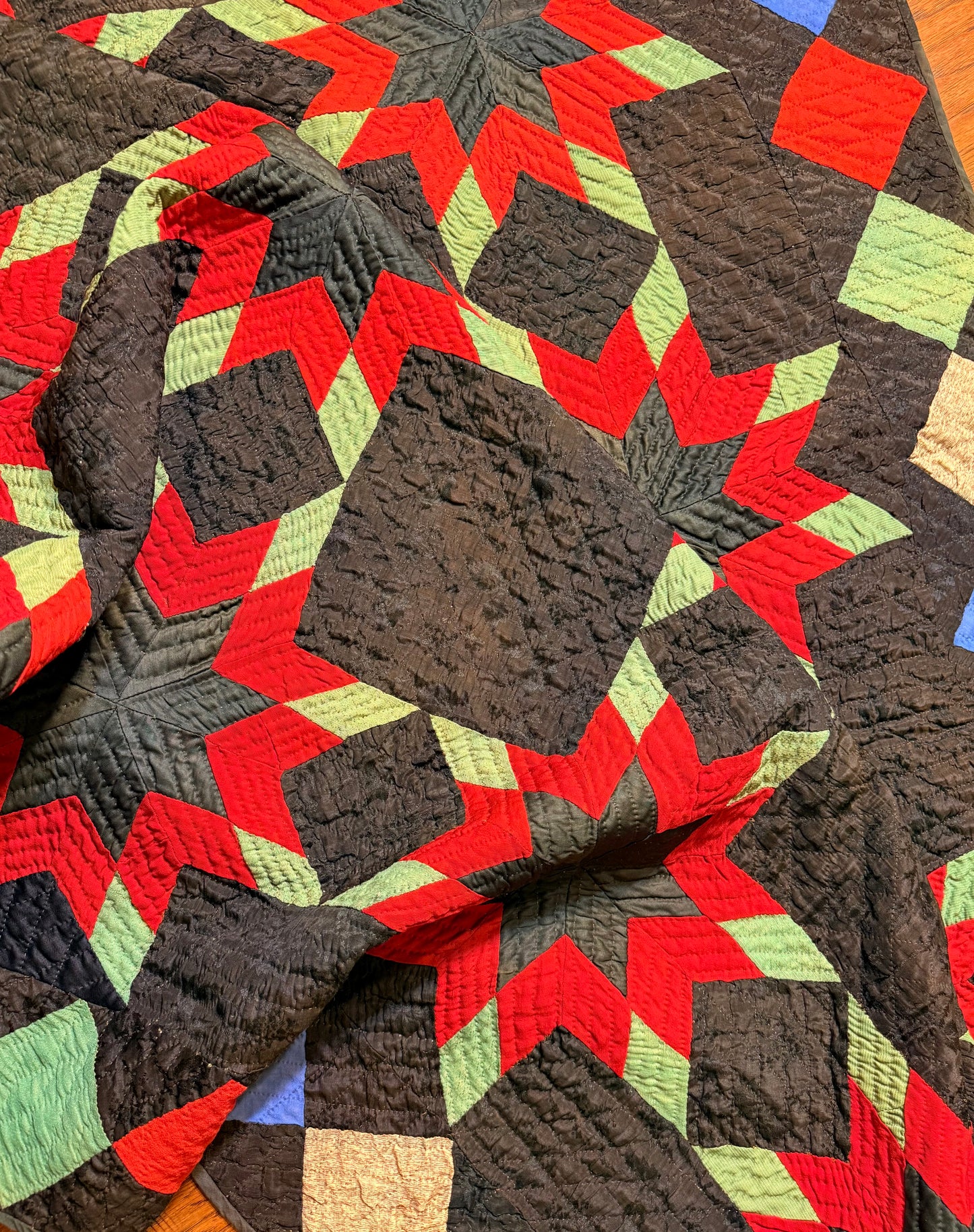 Outstanding Touching Star in a Star Quilt