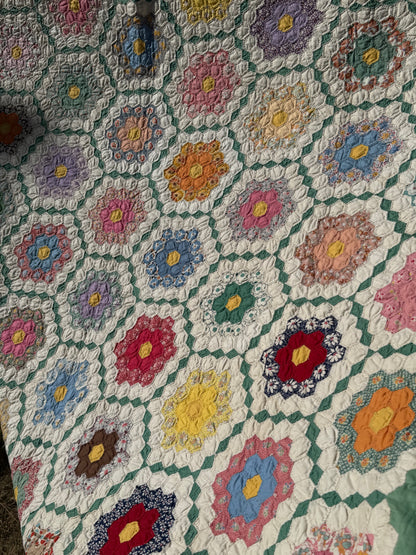 Fabulous Flower Garden Quilt