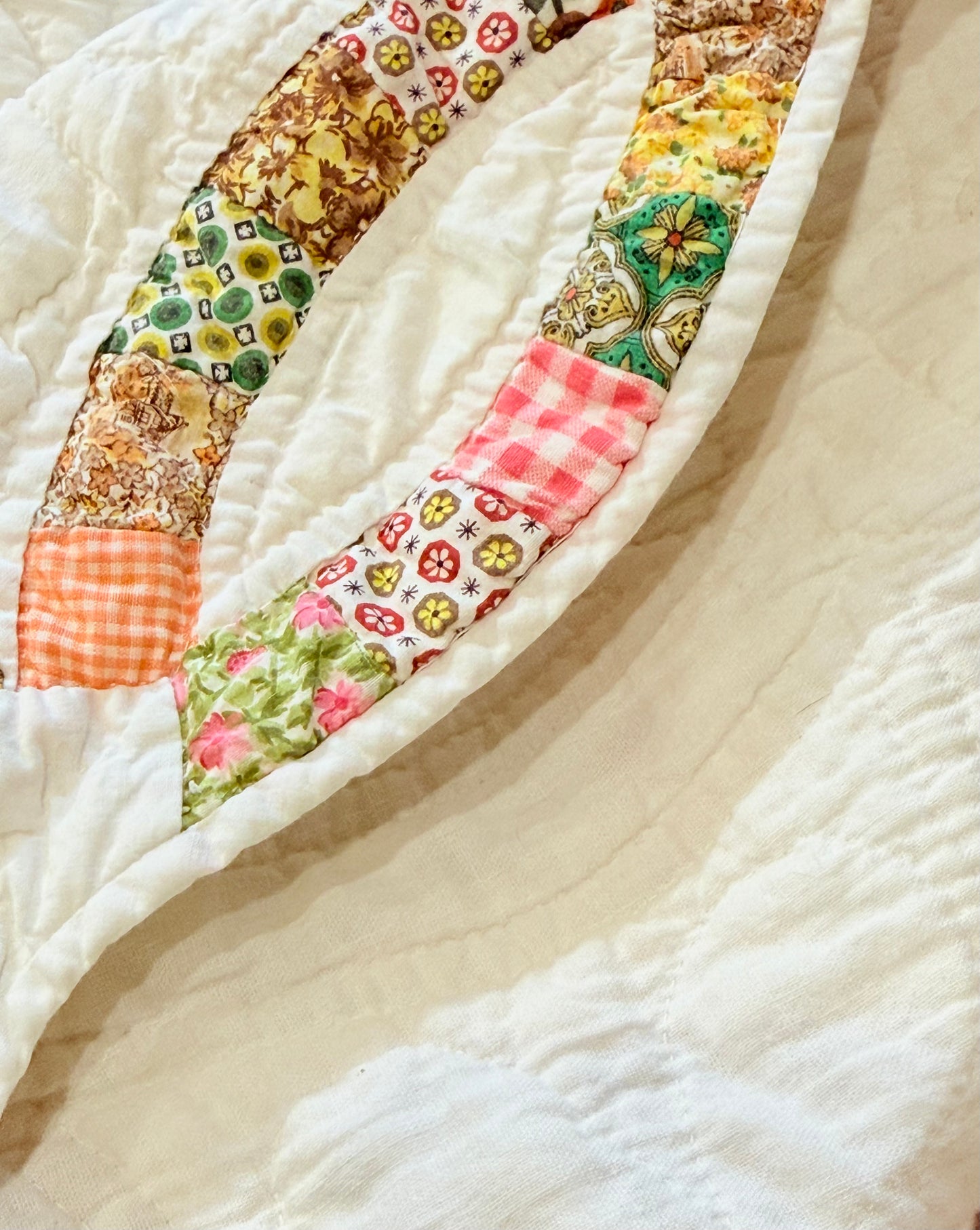 Small Scale Double Wedding Ring Quilt