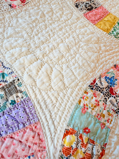 Detailed Double Wedding Ring Quilt