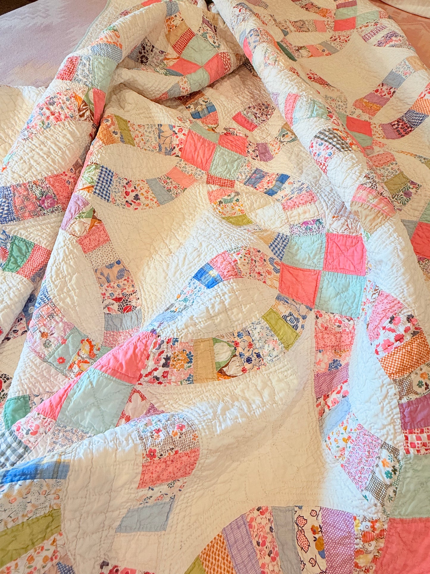 Detailed Double Wedding Ring Quilt