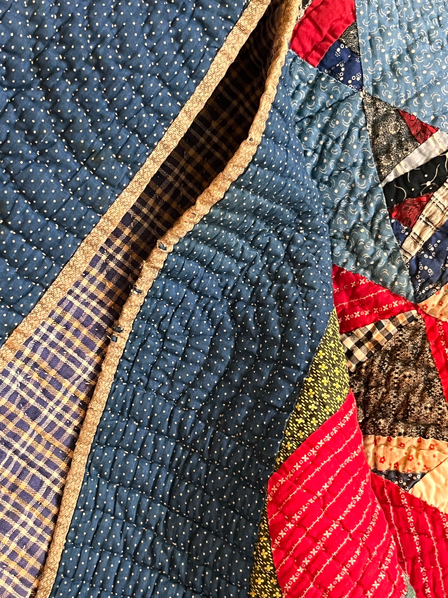 Scrappy String Unique Diamonds Country Quilt